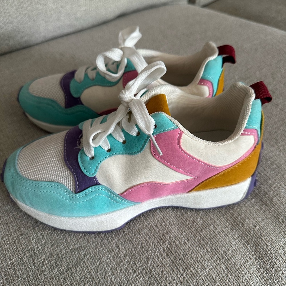 YoKi Colorful Kids Sneakers Size 4